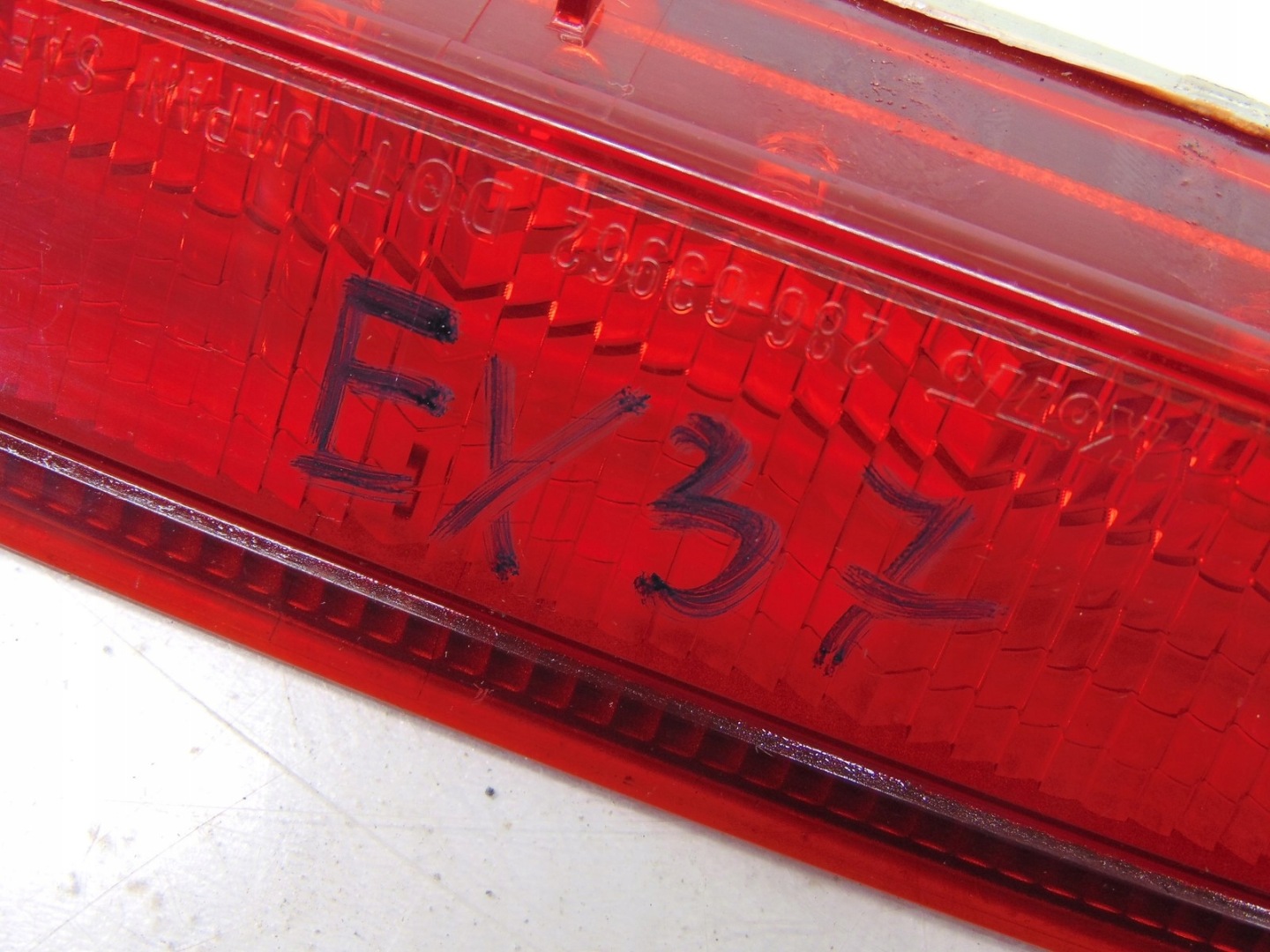 Leuchte STOP Bremse INFINITI EX37 EX35 286-63962