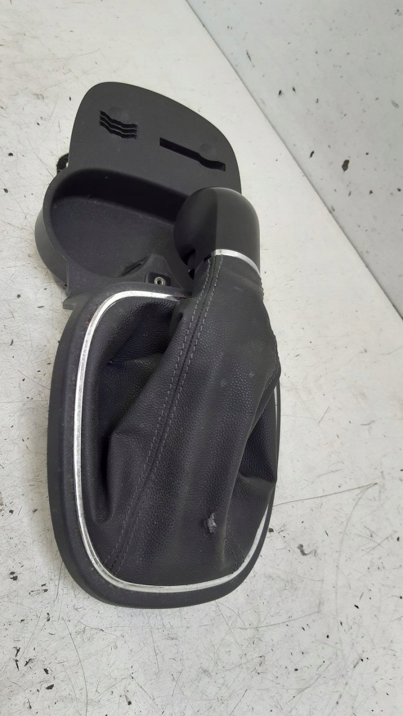 Pomello ghetta Opel Corsa D 1,2 16V