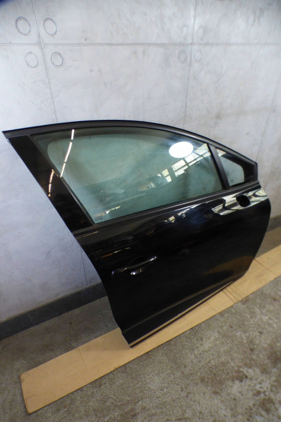 Renault Clio IV door right front front st. BDB original LAKIER TEGNE