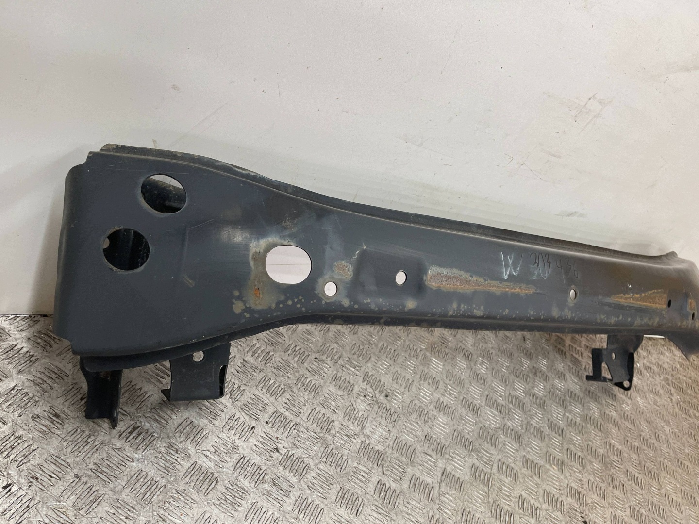 bumper support front VOLKSWAGEN TRANSPORTER T6 7E0807109B