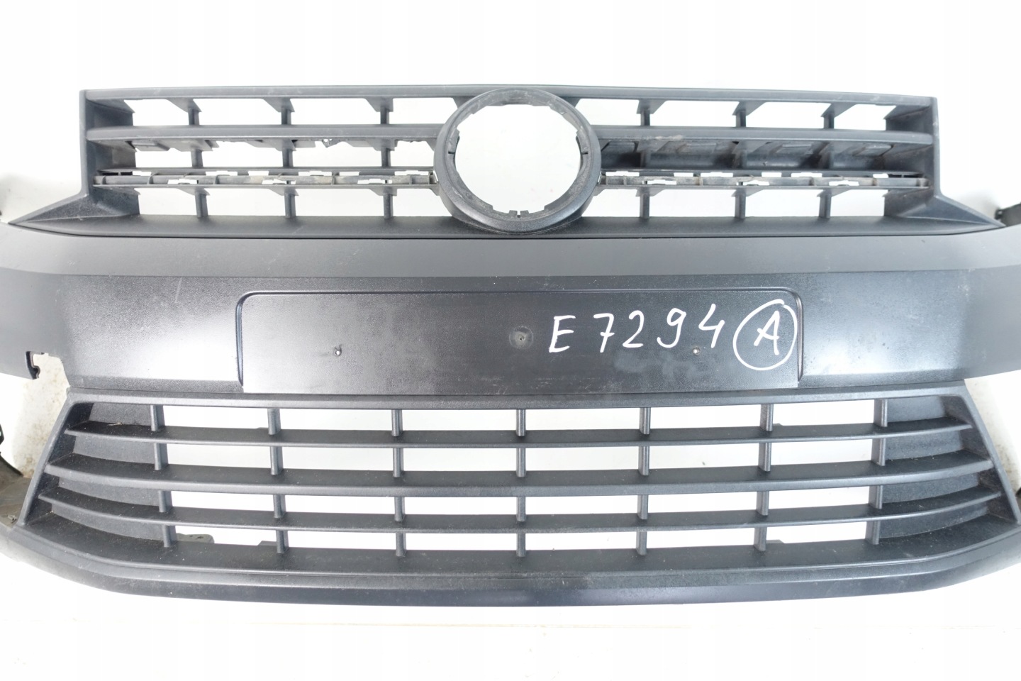 VW CADDY III LIFT nárazník předek přední 2015- 2K5807221J