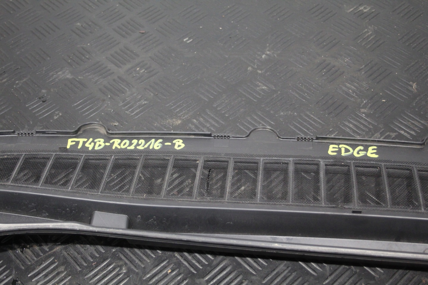 torpedo FORD EDGE MK2 II FT4B-R02216-B
