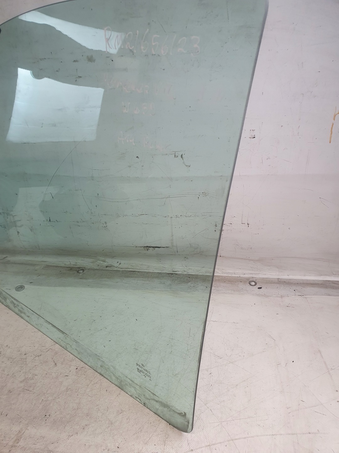 window door left front MERCEDES VITO II W639