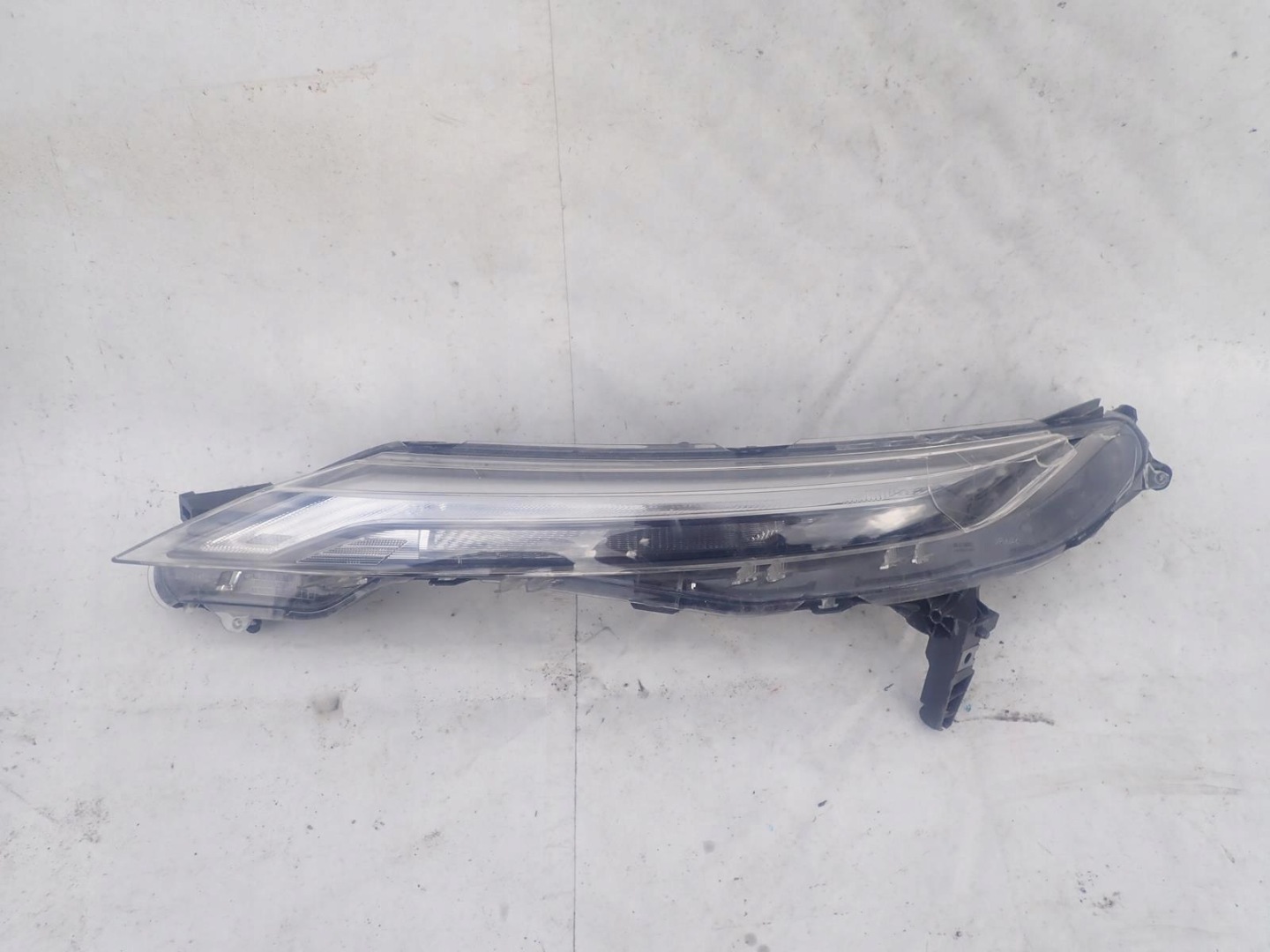 NISSAN JUKE II 2 19-> fog light light front left