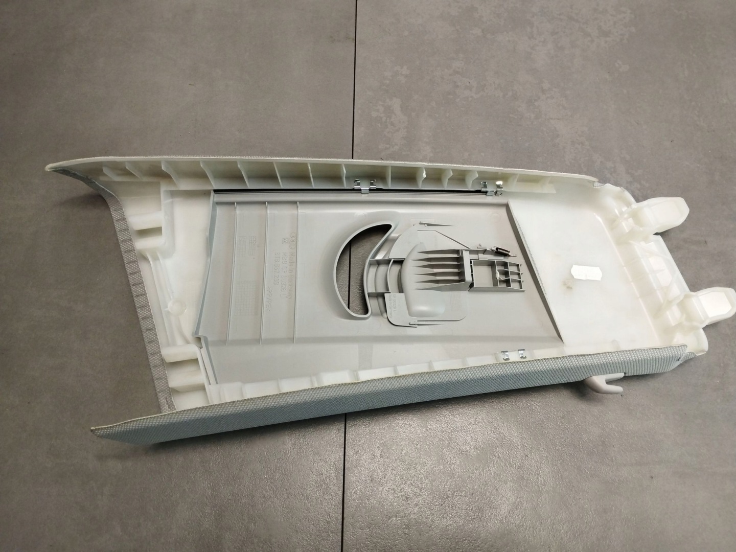 Audi A5 Sportback 8TA cover pillar B upper left 8T8867243