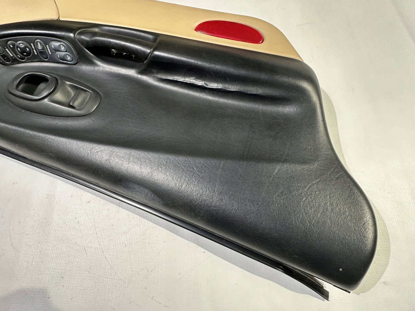 side door upholstery side left Chevrolet Corvette C5 1997 - 2004