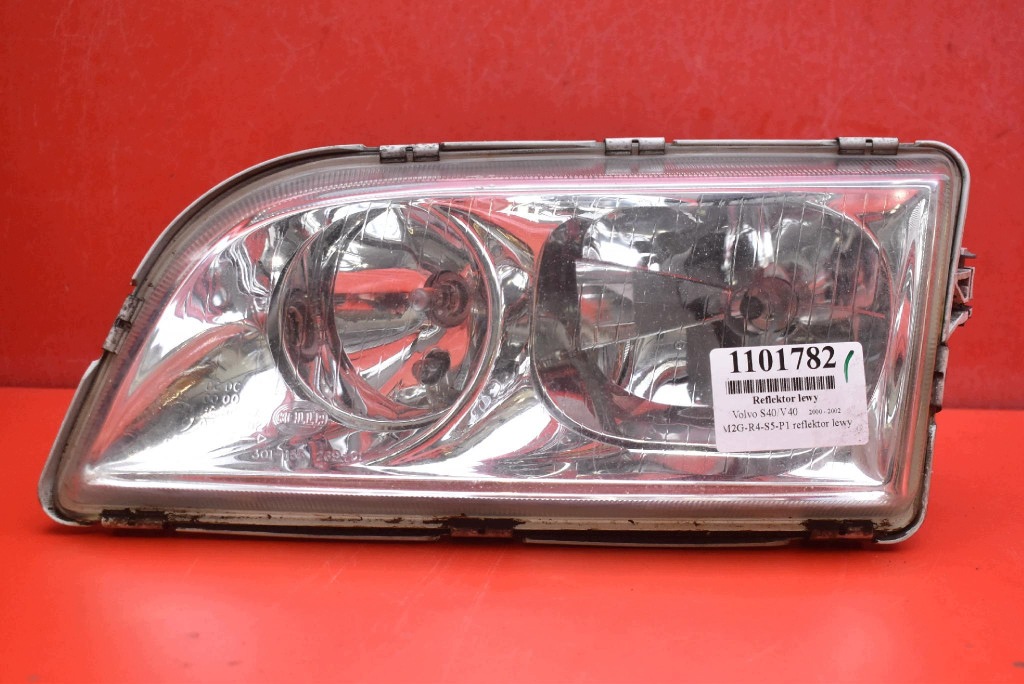 REFLEKTOR left light front EU 149089-00 VOLVO S40 V40 1 and LIFT 00-02