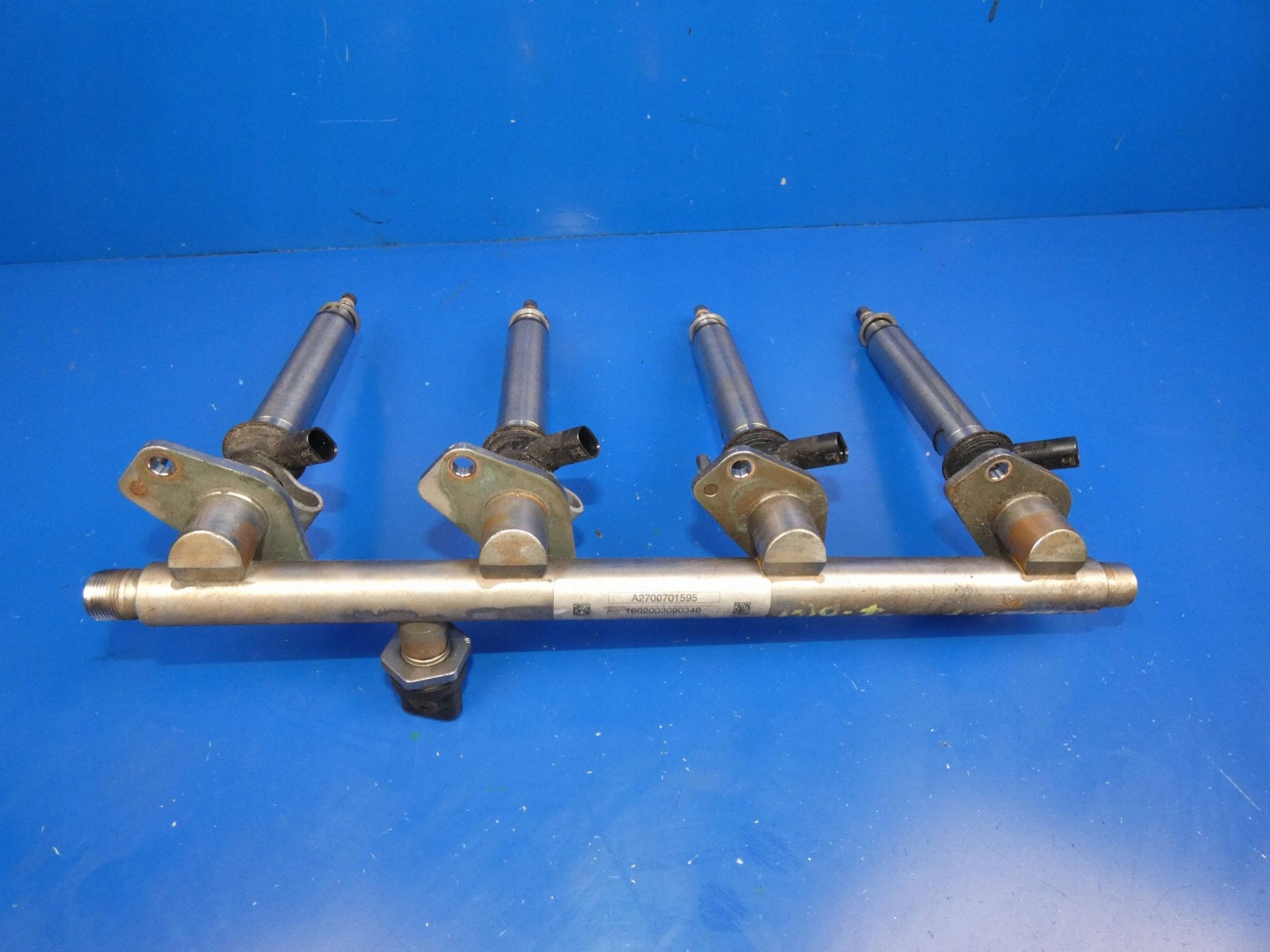 MERCEDES CLA W117 A W176 B W246 1.6 CGI Rampe injection + Injecteurs