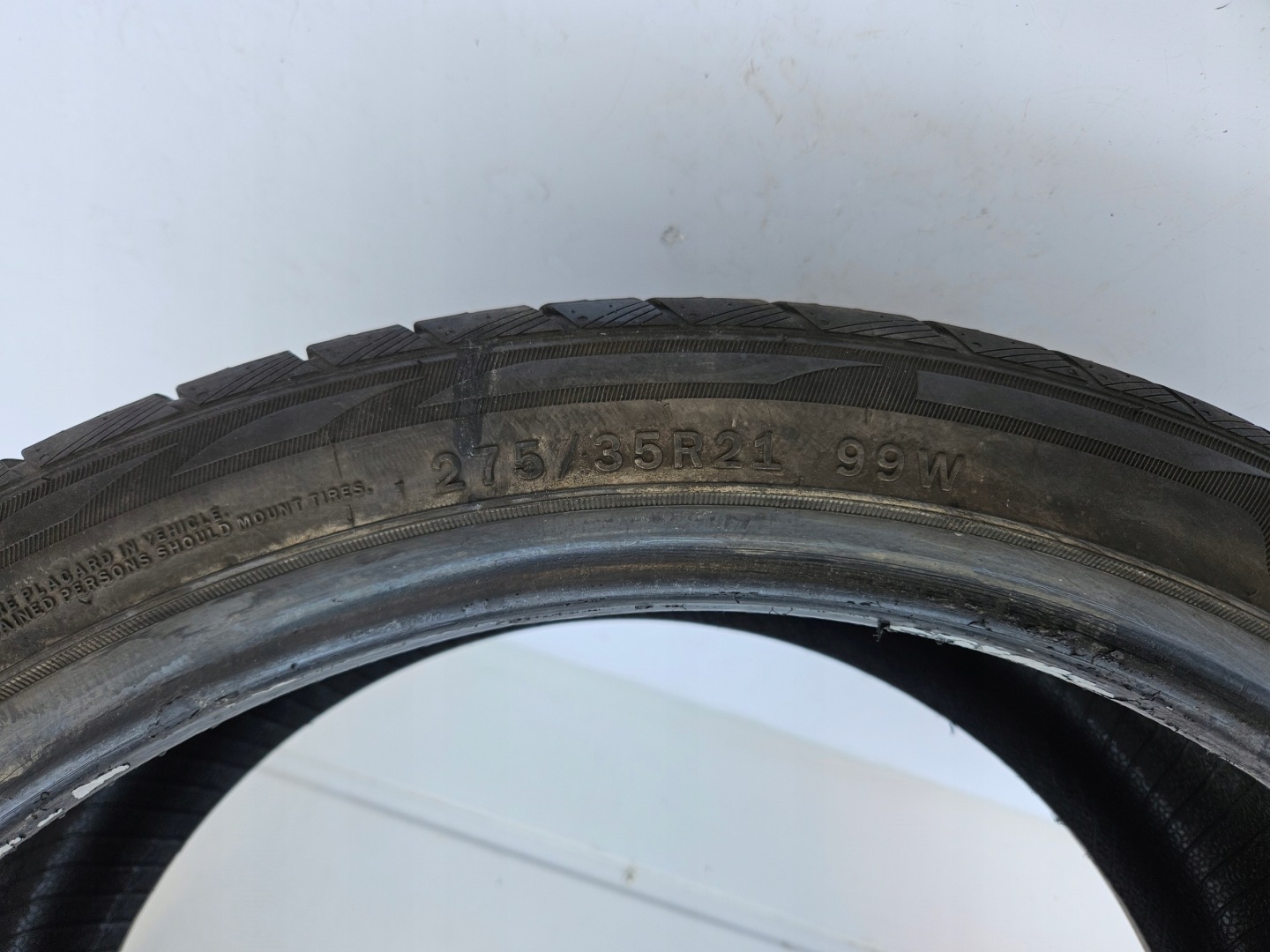 gomma ATLAS FORCE UHP 275/35R21 99W 2022 5mm