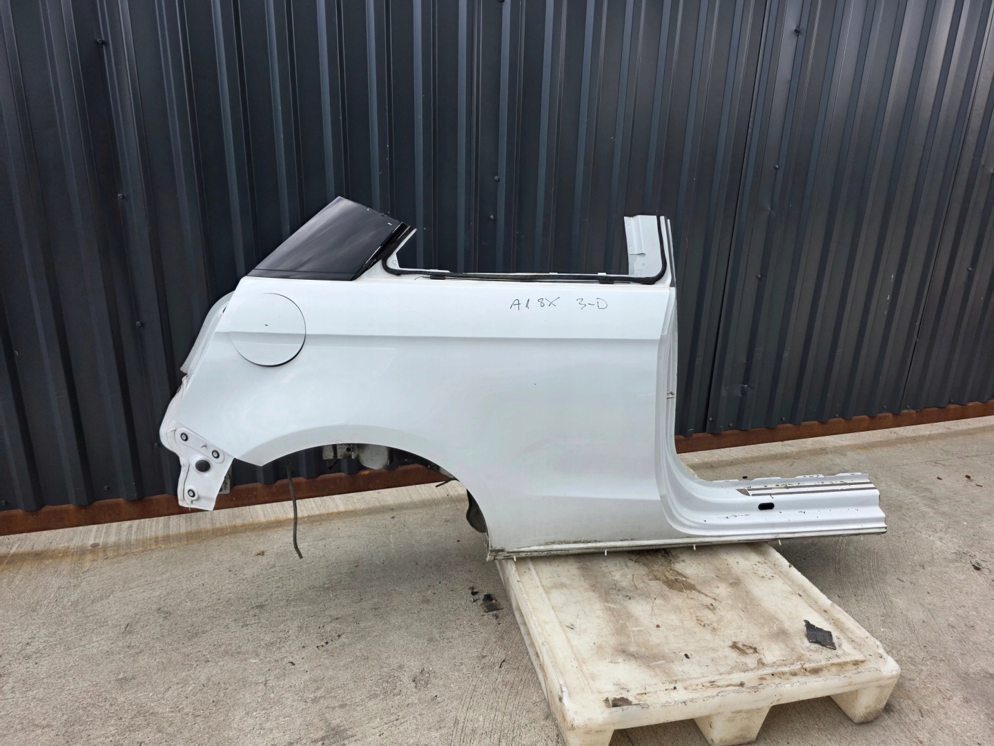 quarter fender threshold right rear part AUDI A1 8X 3-door 2010-2018