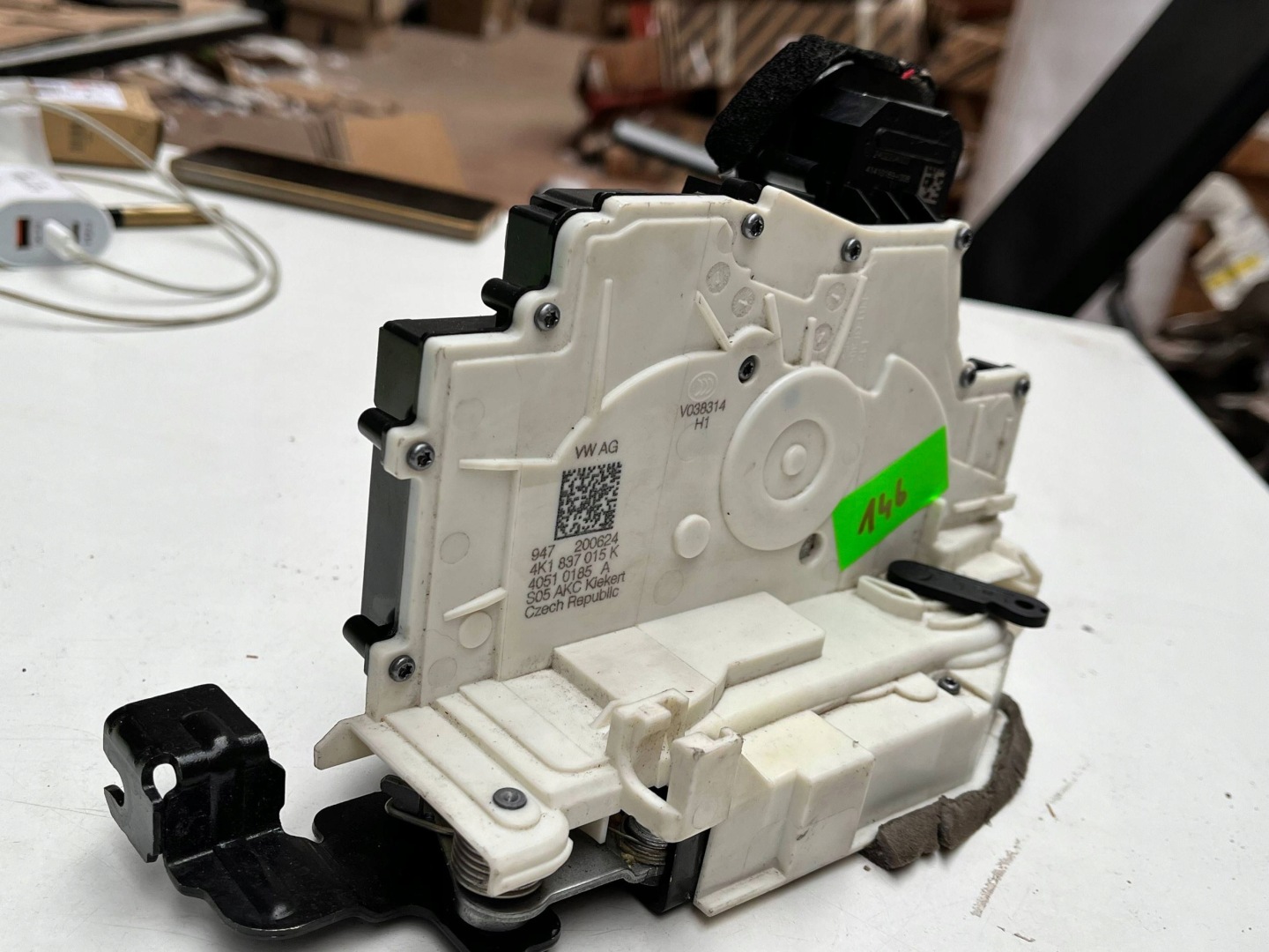 lock door przednich Audi A6 S6 C8 4K 4K1837015K !J