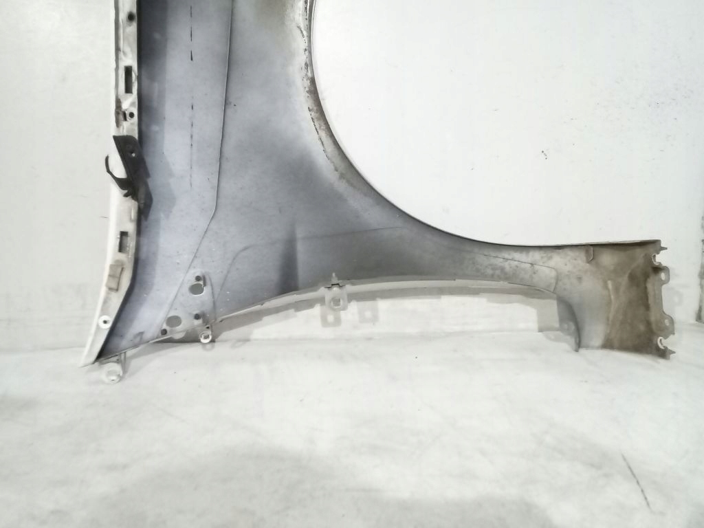 Renault Clio III 3 lift parafango sinistra (185) OV369