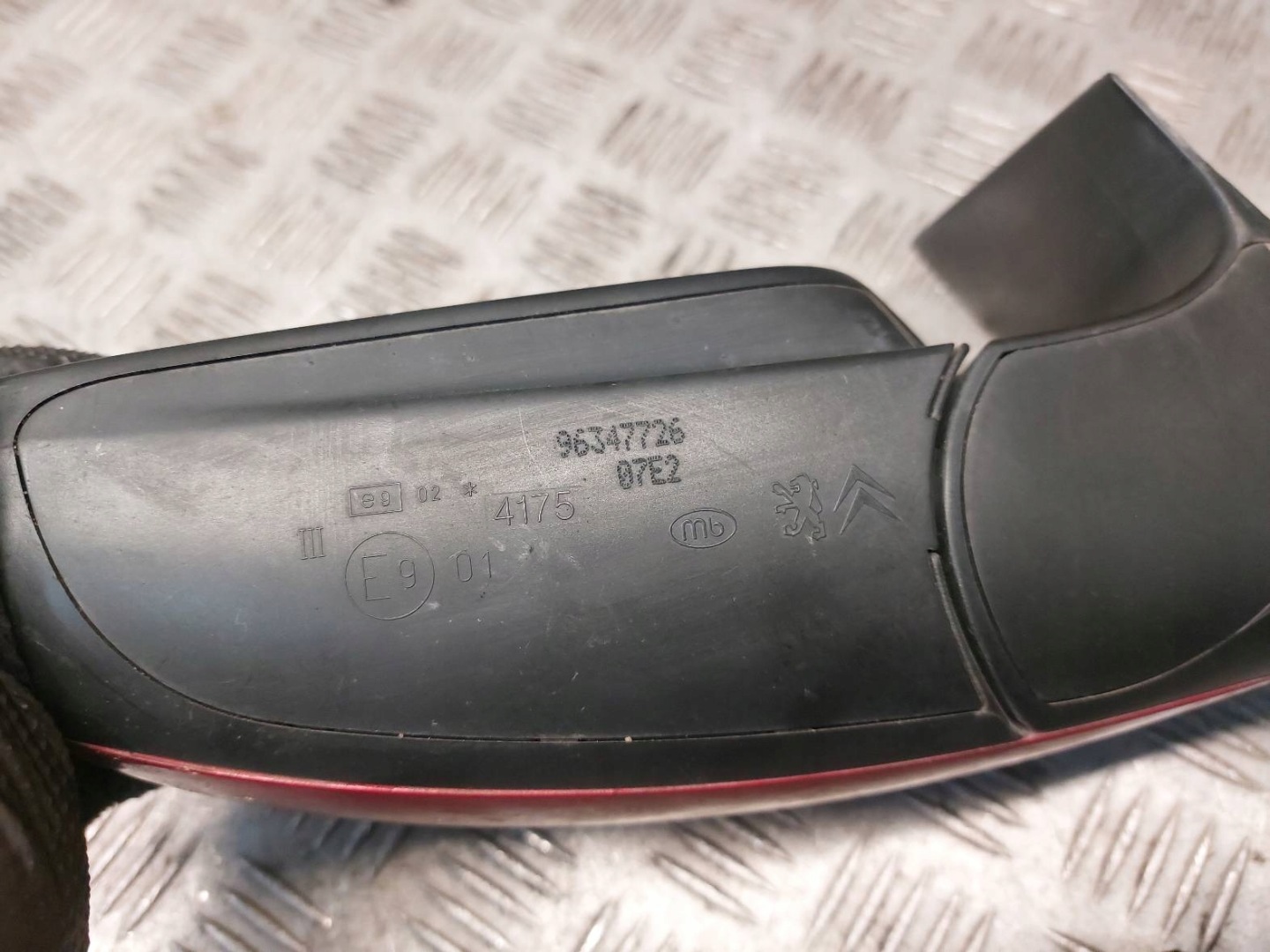 mirror left electrics PEUGEOT 307 and 96347726 EKQD 5 PIN