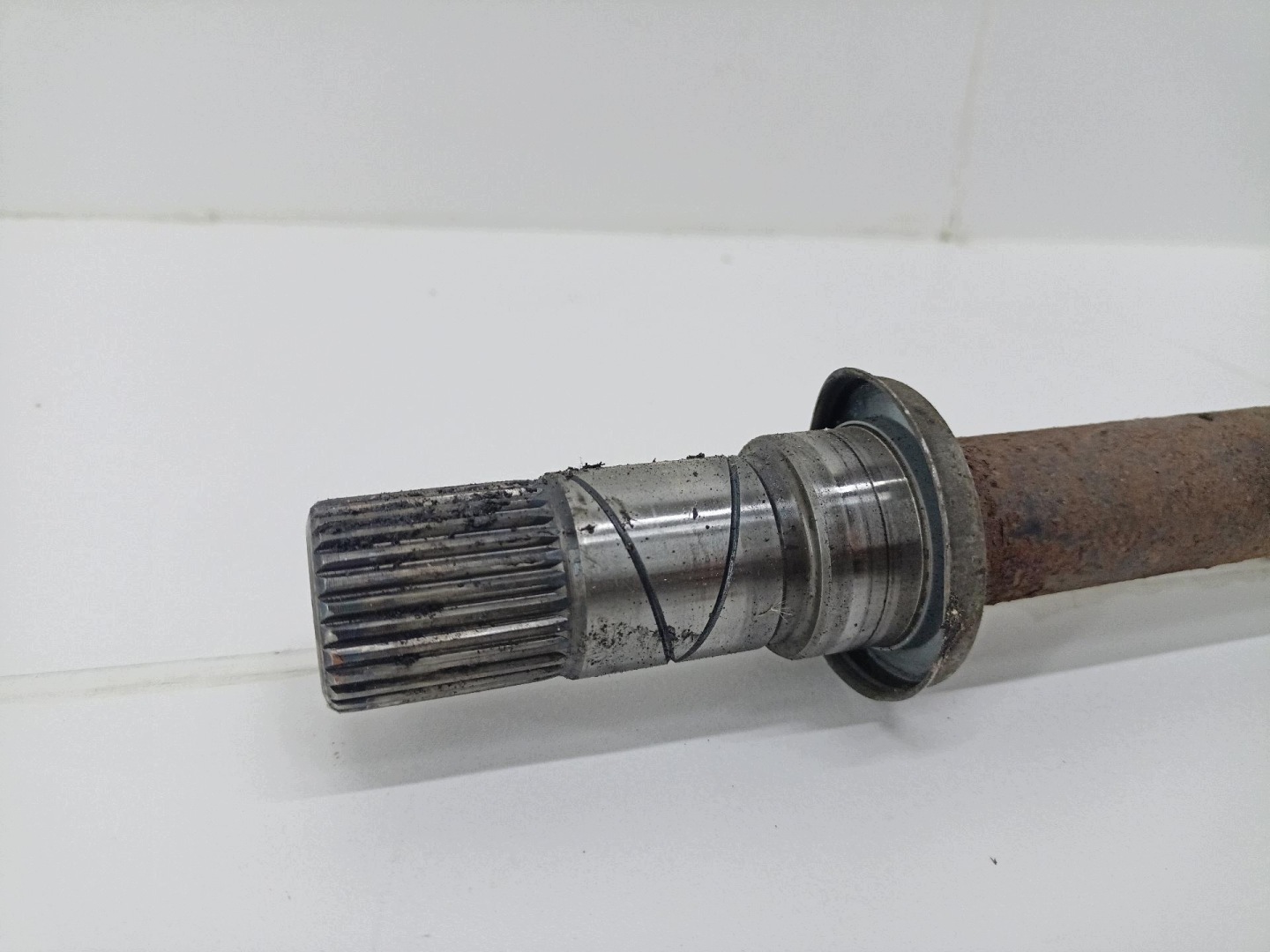 semi-axis front right side Mazda 3 2 BL 2010