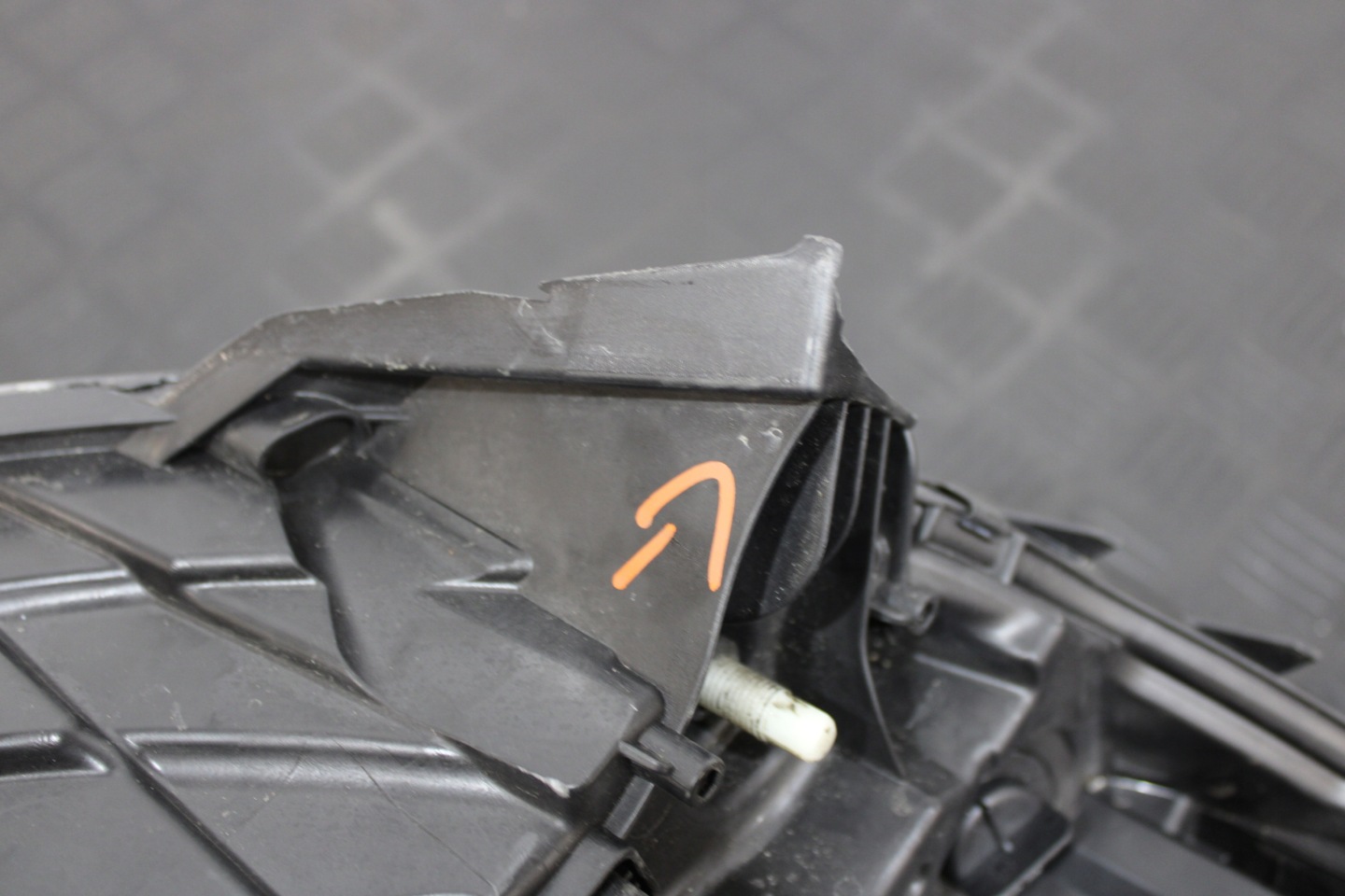 feu gauche avant 260603859R RENAULT CAPTUR