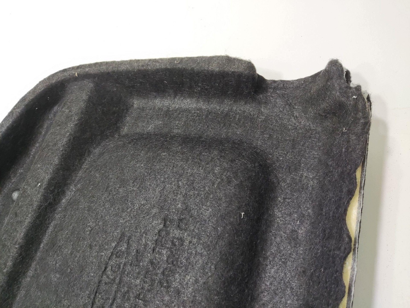 plato boot rear part rear TOYOTA YARIS III 2011-2017