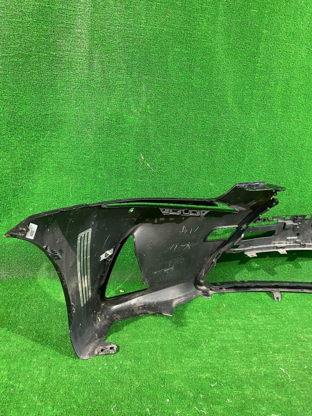 front bumper front LEXUS IS III LIFT 16