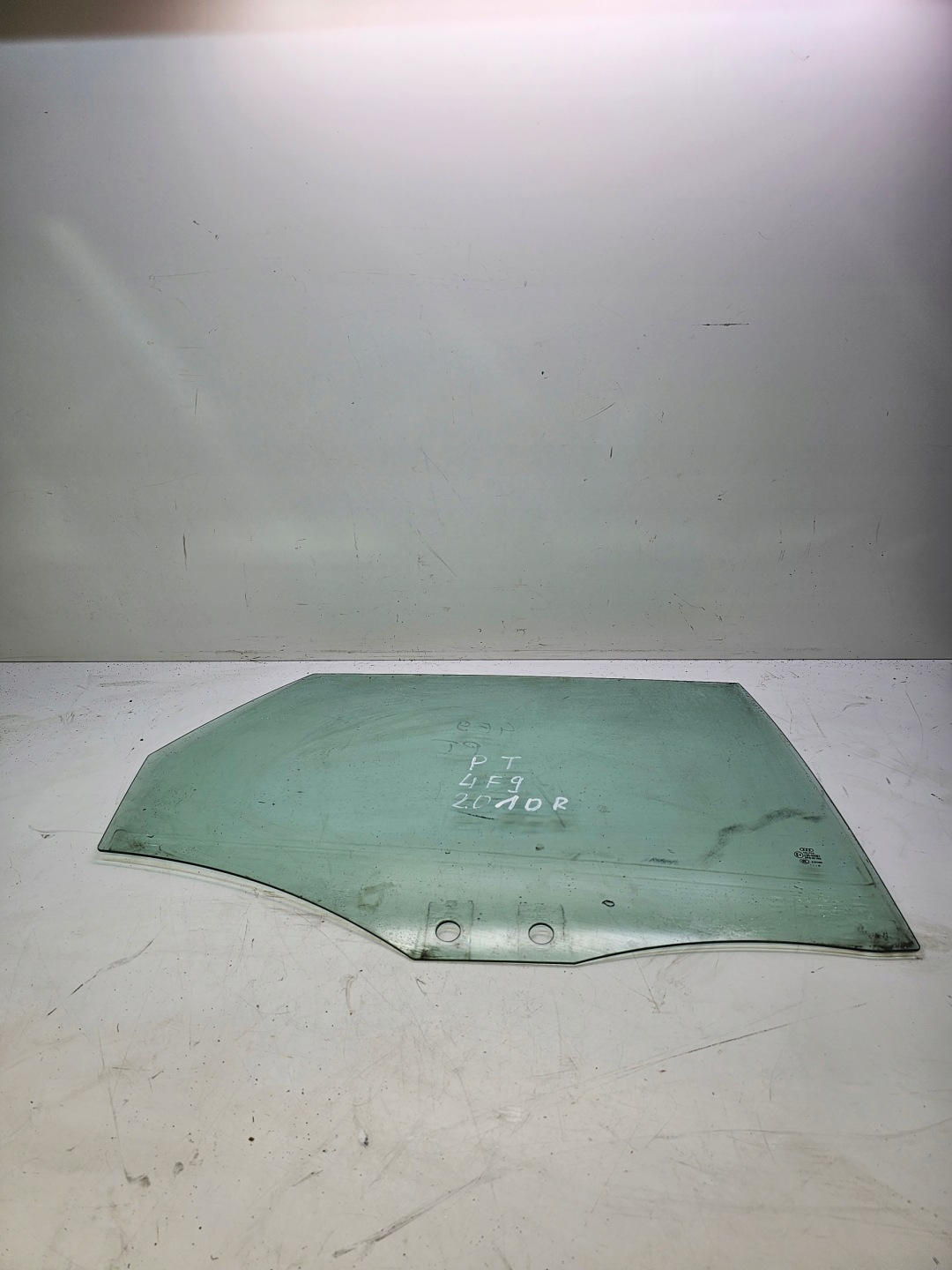window door right rear part AUDI A6 C6 AVANT 4F9 2010R