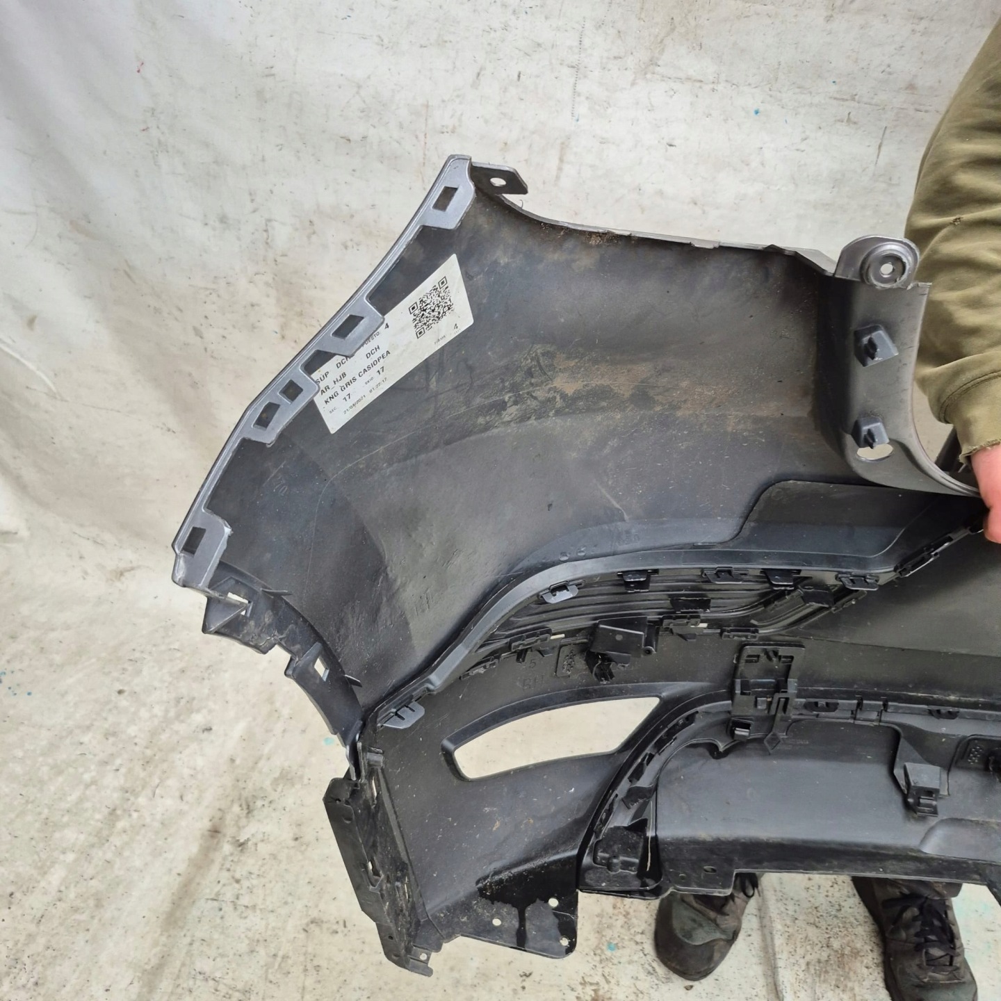 RENAULT CAPTUR II 2 19-> bumper rear part rear PDC