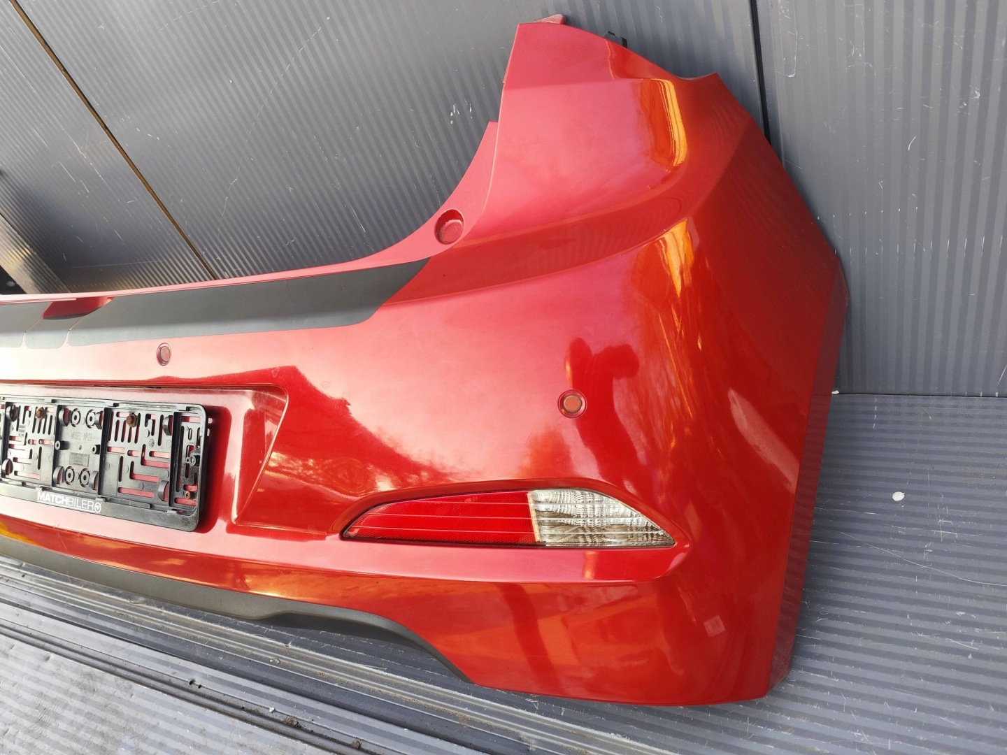 HYUNDAI I20 II bumper rear 4xPDC complete DEMONTAZ X2R