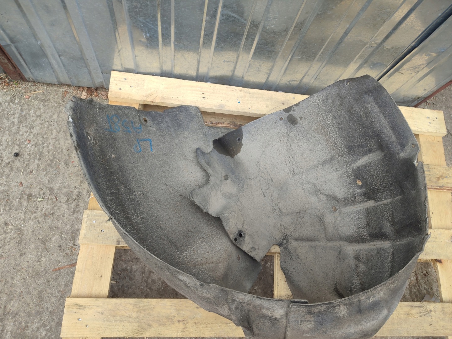 mudguard left front left front Audi A5 8T Coupe