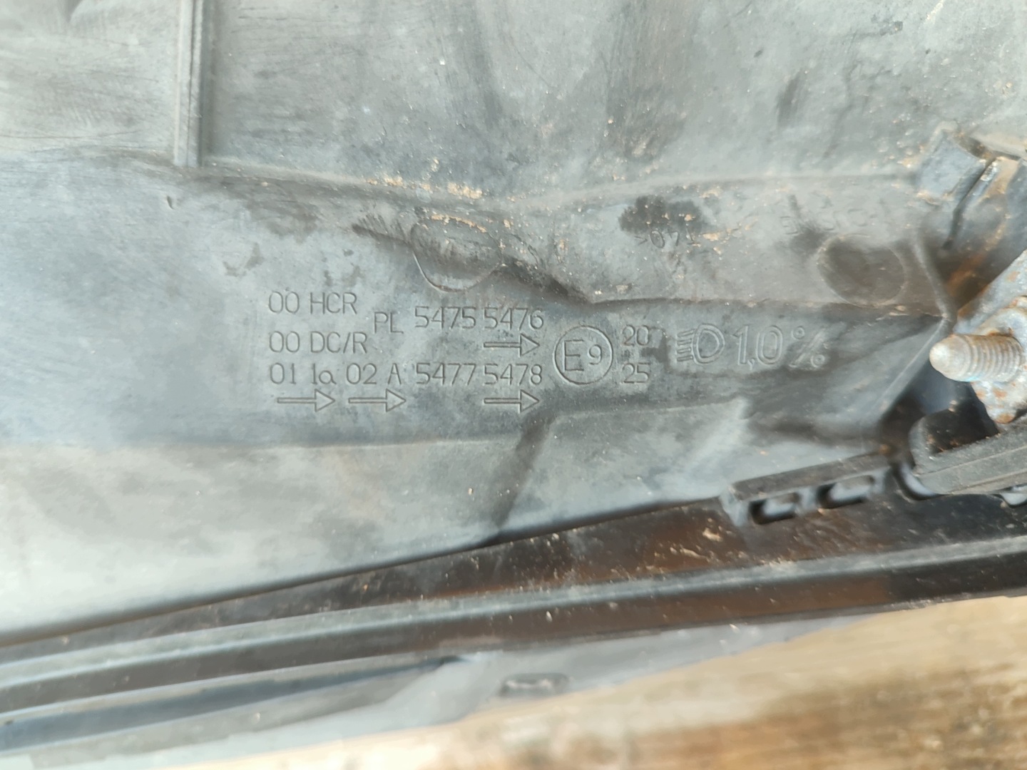light left REFLEKTOR left BMW E81 E87 E82 E88 oe 7193389