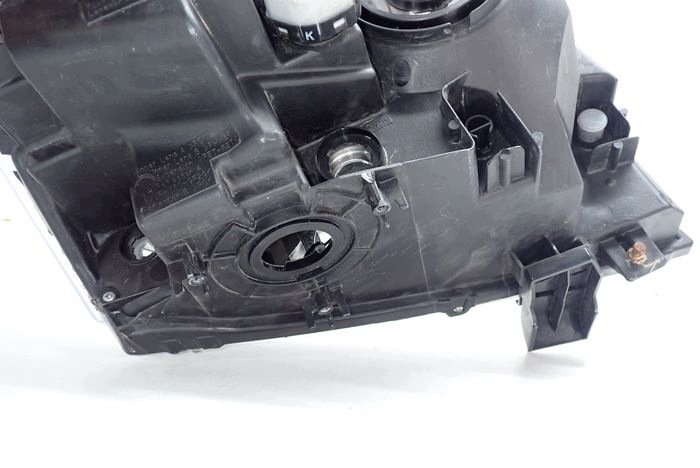 SUZUKI VITARA II 05- reflektor left light left