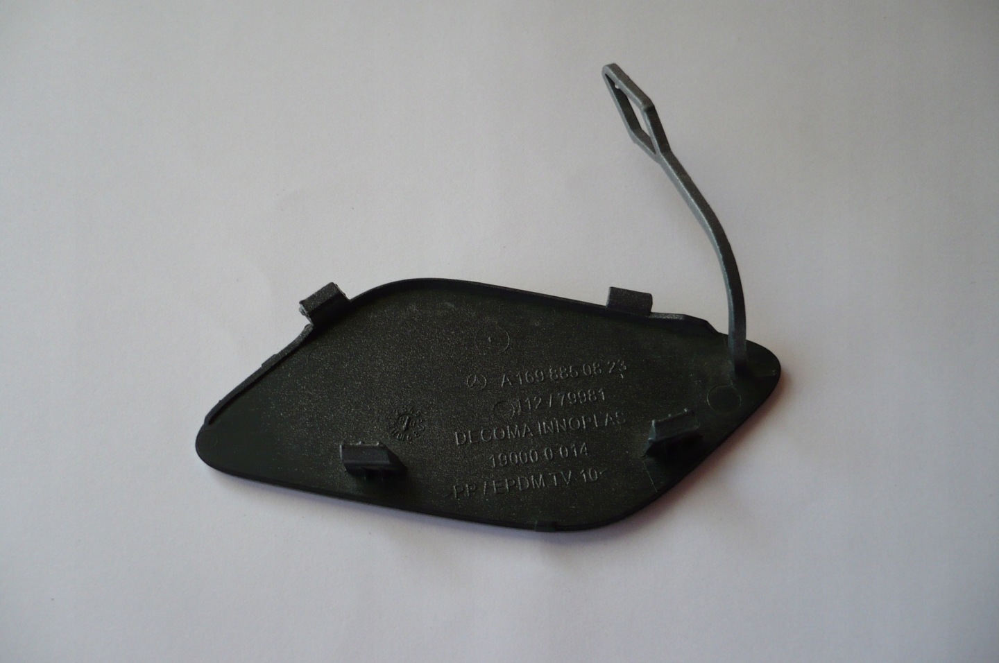 MERCEDES A-KLASA A169 LIFT towing hook cap front