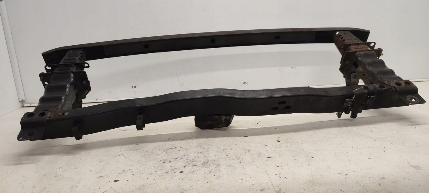 bumper support front front Citroen C6 2,7 HDI