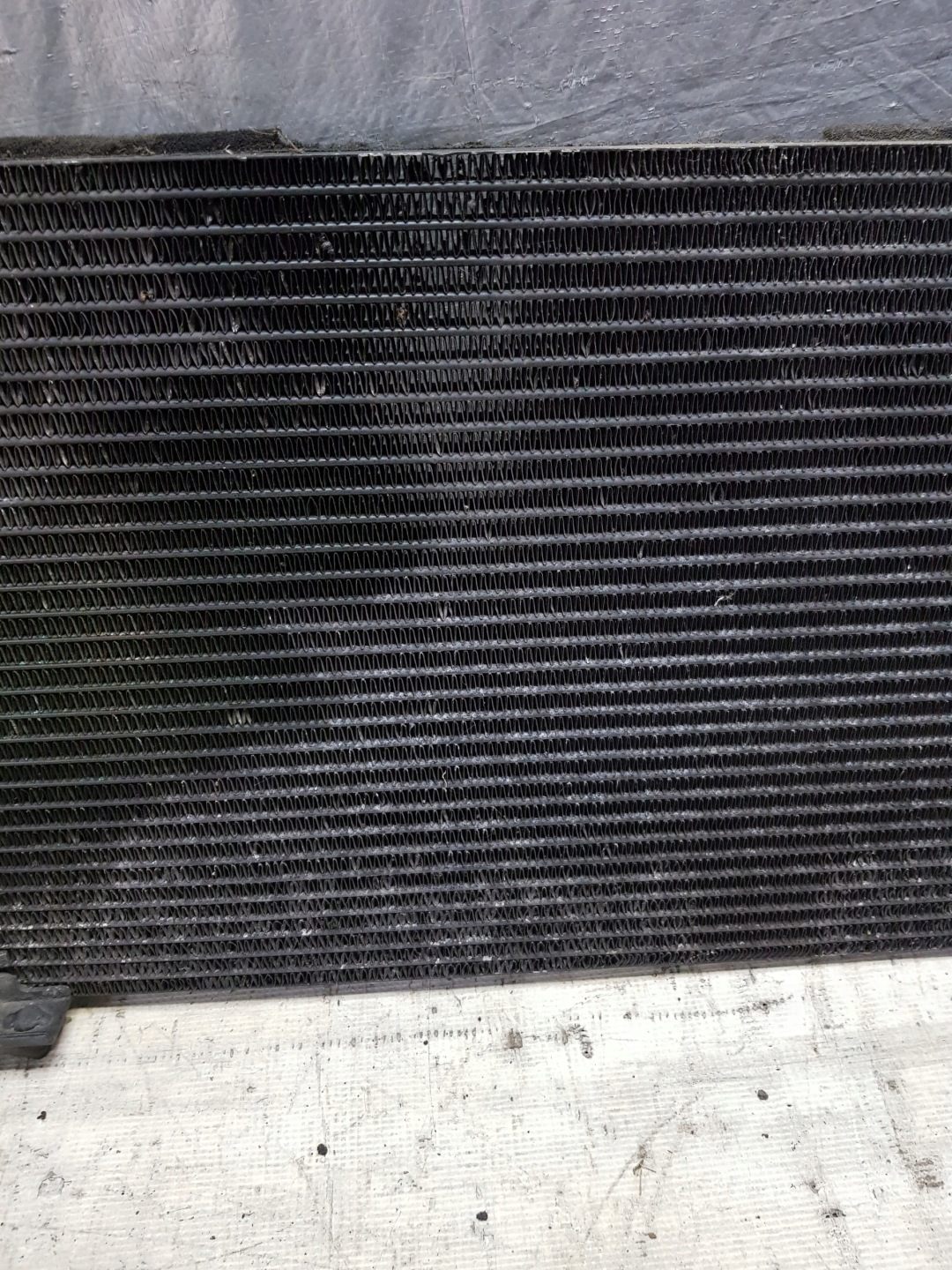 Volvo V40 OE CAB311B080 Radiateur climatisation