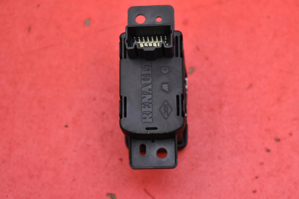 páčka tlačítko elektrická brzda 363216544R RENAULT TALISMAN 1 a 12-20
