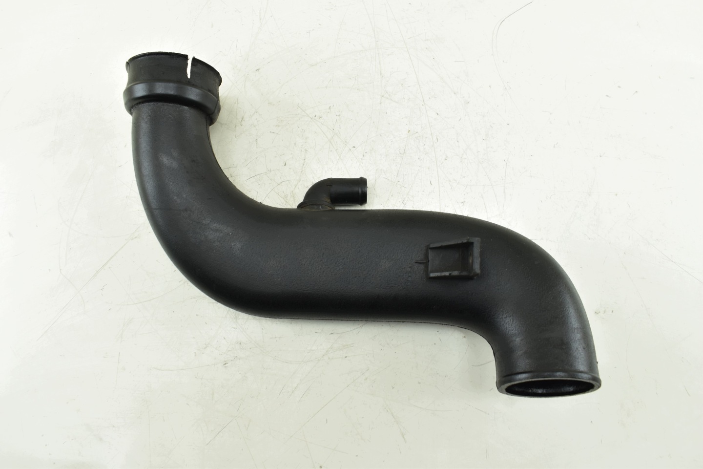 pipe air hose VECTRA C SIGNUM 1.9 CDTI 55352725