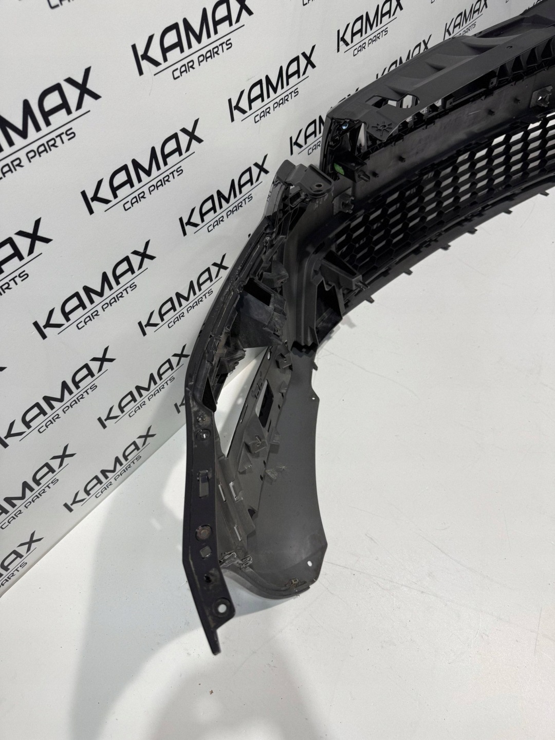 front bumper grille SKODA OCAVIA III RS 12- PDC washers 5E0807221