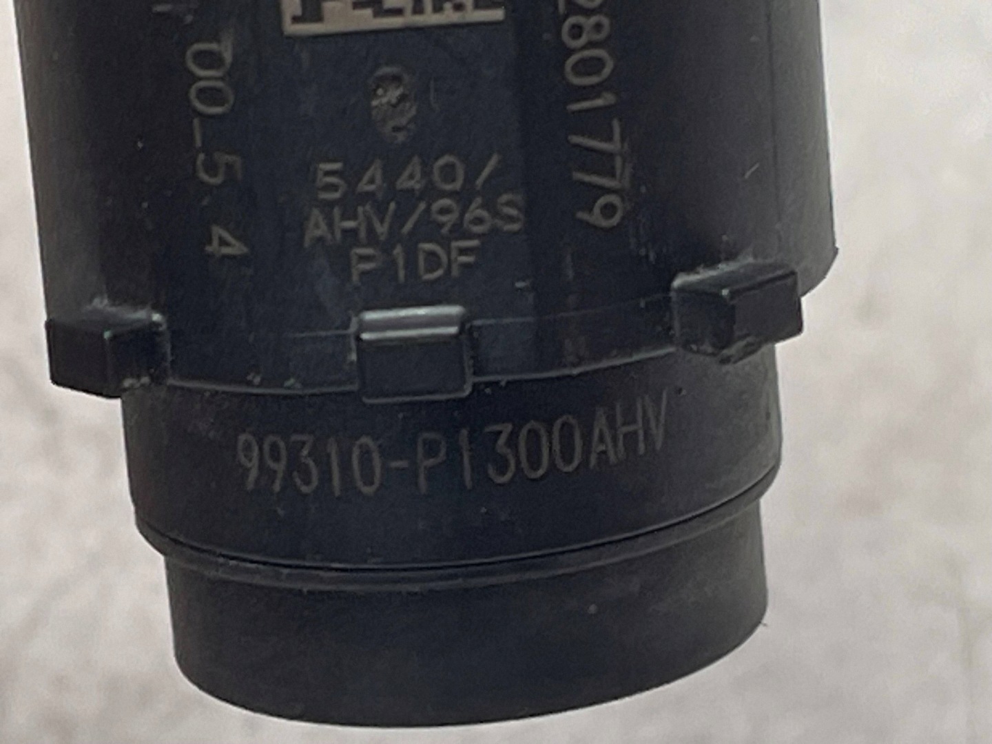 sensor PDC front original KIA NIRO 99310-P1300AHV !!