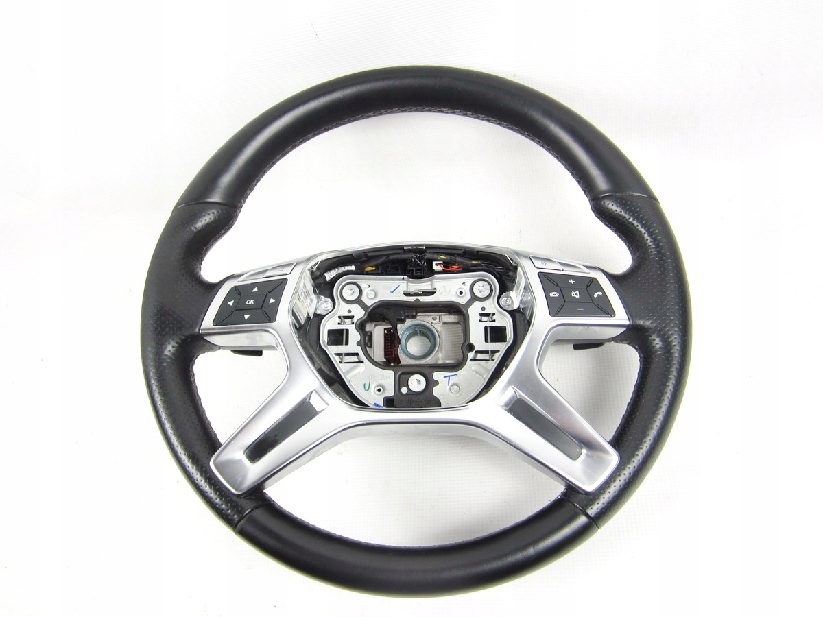 volant avec la direction multifunkcja asystent Mercedes ML W166