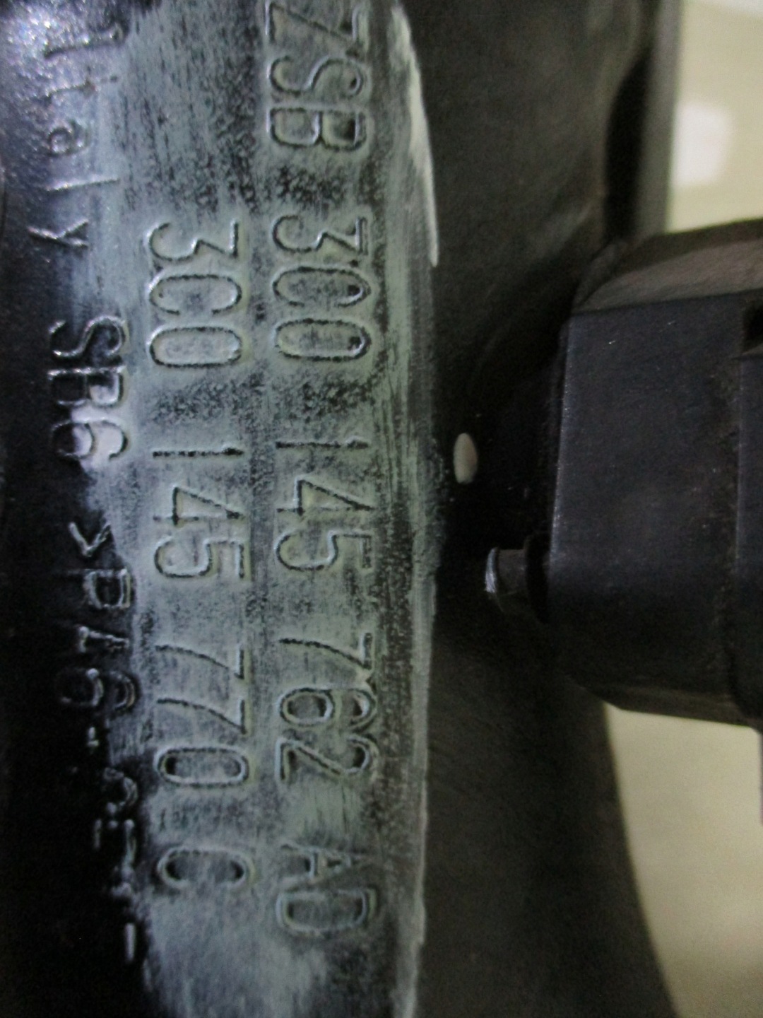 rohr intercooler Audi A3 Seat Leon VW Golf V Octavia 2,0 TDI 3C0145762AD