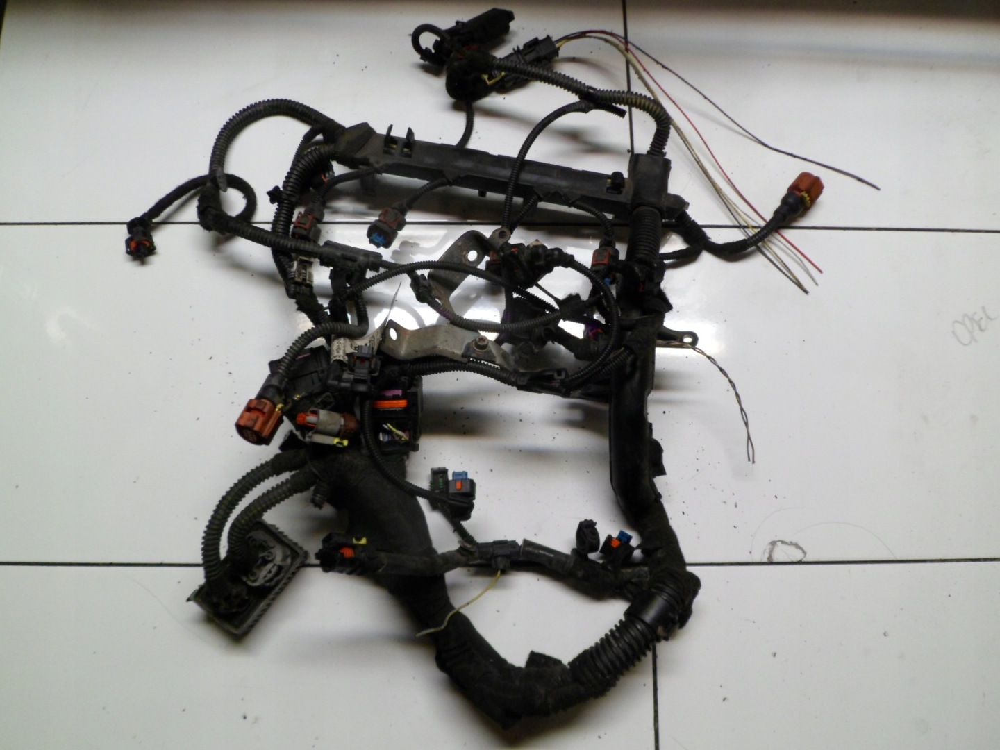 OPEL ASTRA J 1.3CDTI A13DTE bundle motor wiring 13355254