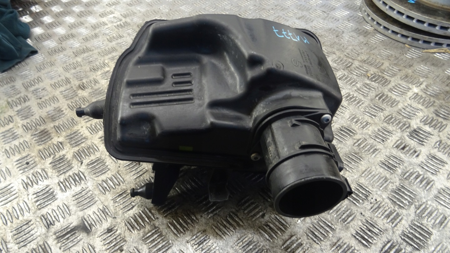 Nissan OE 1087755S01 Gehäuse filter luft