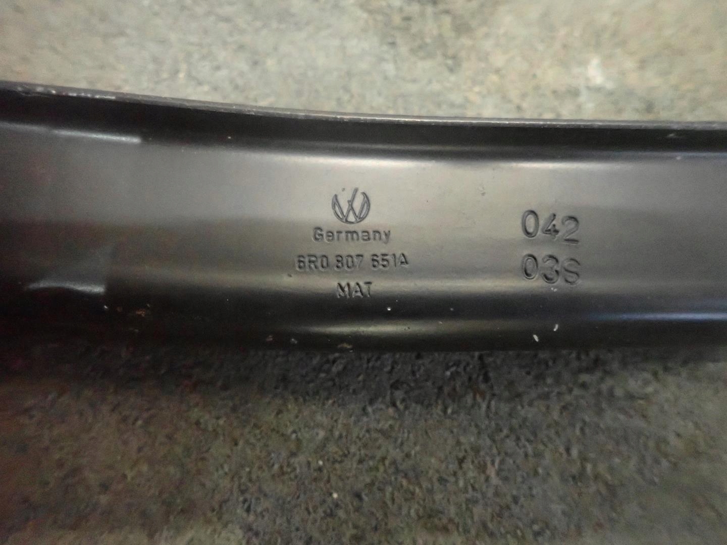 sider lower VW POLO V 2009- 6R0807651A