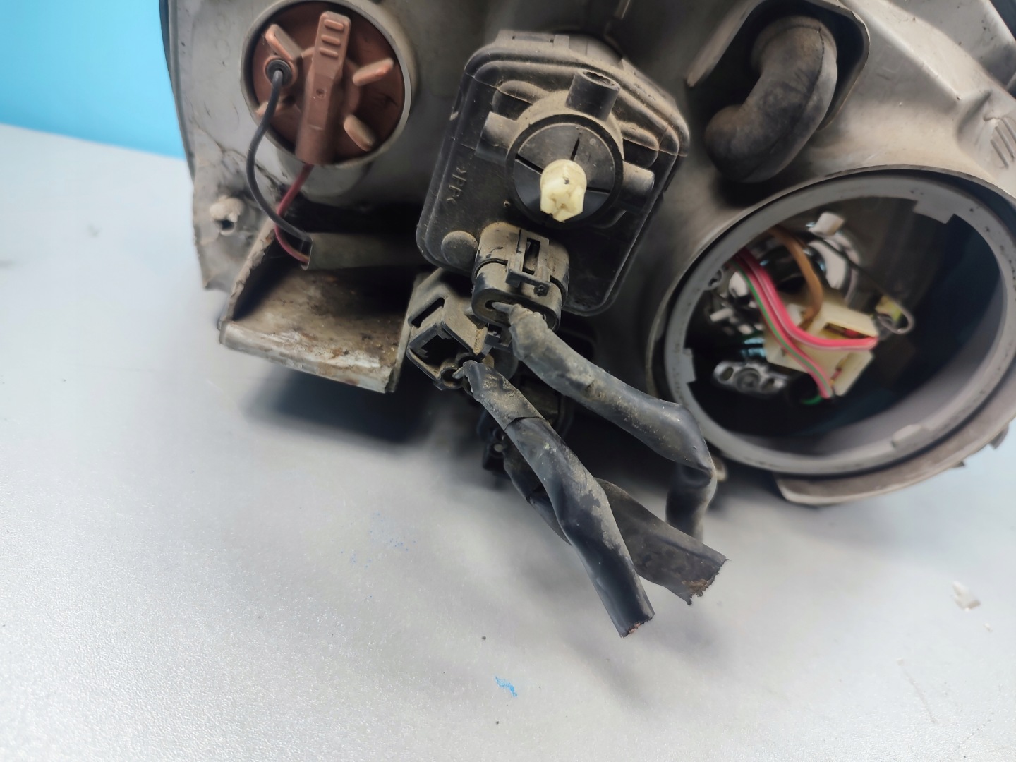 light left front HYUNDAI SANTA FE 92101-26XXX