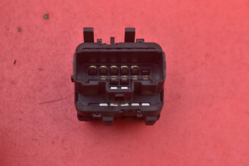 control panel of the window EU OPEL VIVARO 1 and 02-06