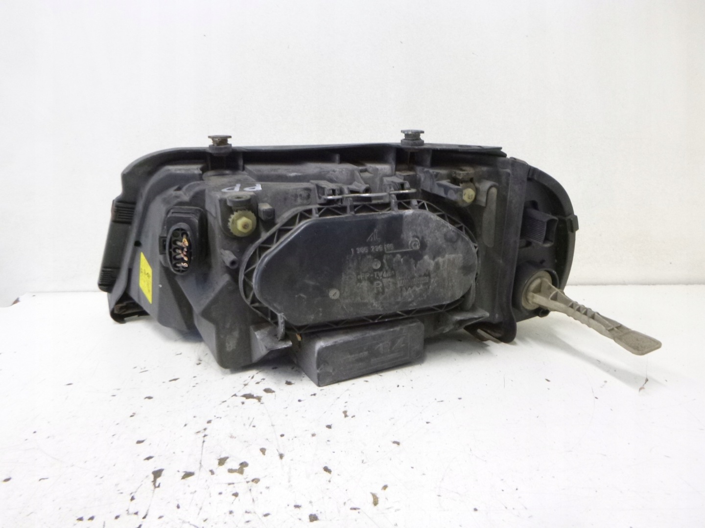 light front right VW Sharan Lift 2003r. 0301182202