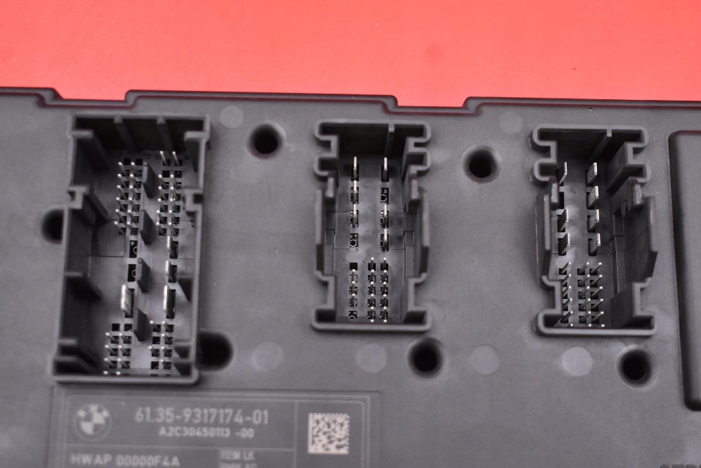 control unit module REM 9317174 BMW F30 F31 2.0 D 184 KM 11-16