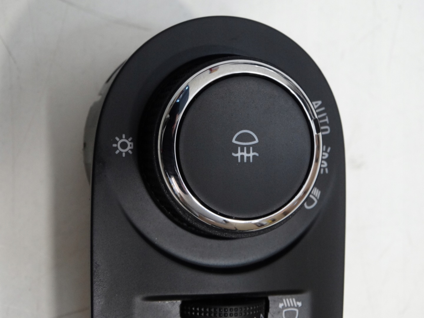 interruttore Interruttore comando luci OPEL CORSA F 2019R.- 39201667
