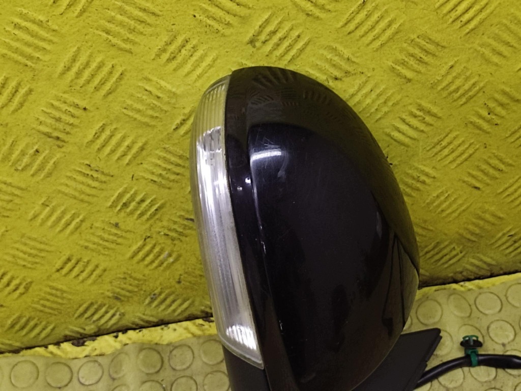VW PASSAT B6 mirror right 9 PIN