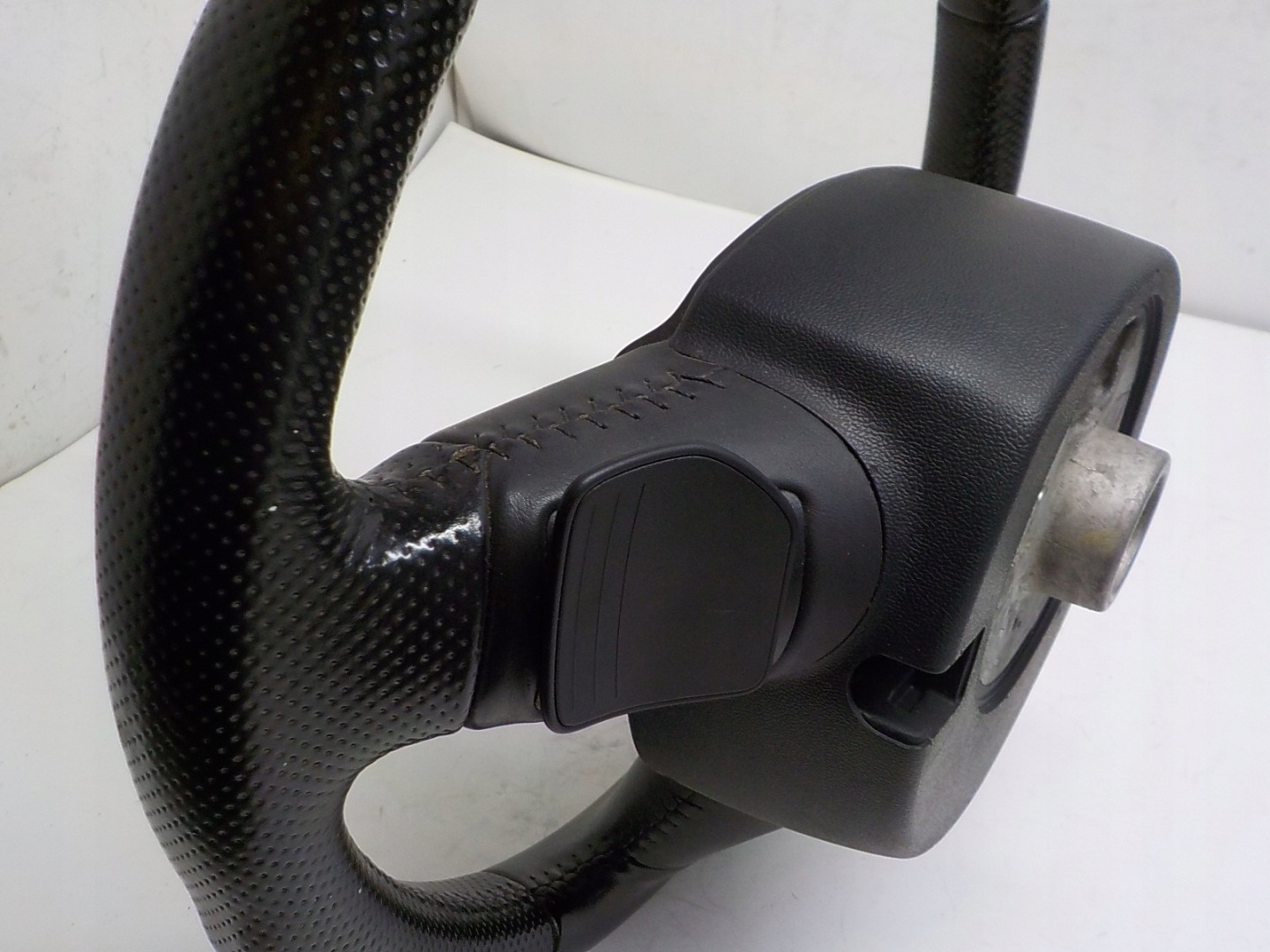 AUDI A3 II 8P steering wheel, leather with shifting