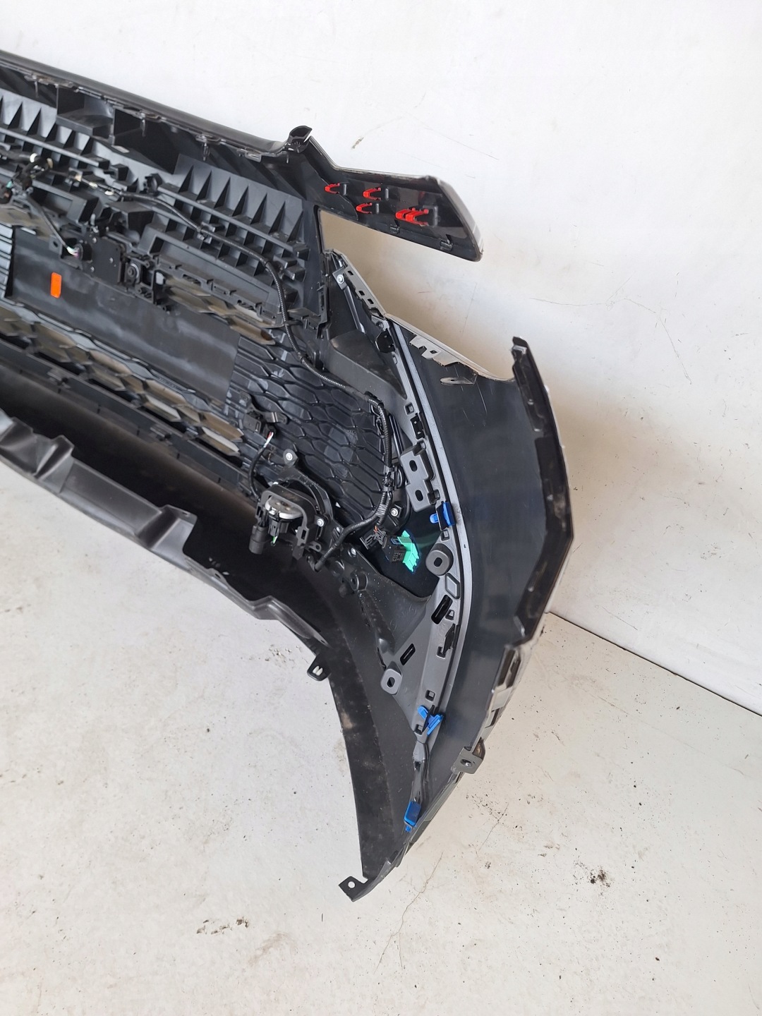 TOYOTA CH-R II Paraurti 23-> PDC + RADAR 209