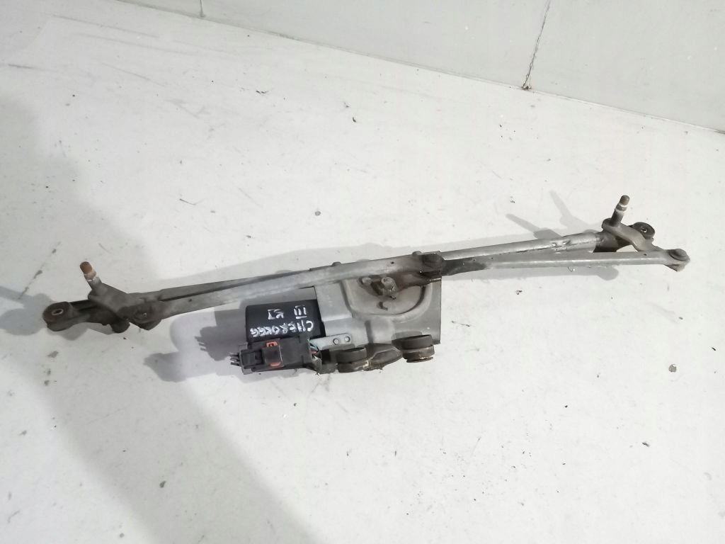 Jeep Cherokee III wiper mechanism front