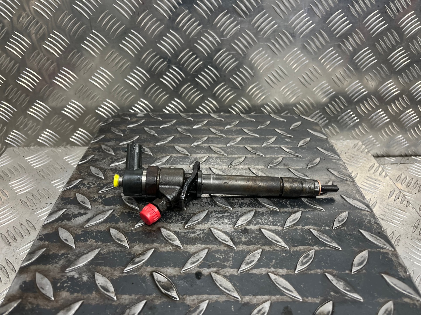 nozzle injector VOLVO XC90 8658351