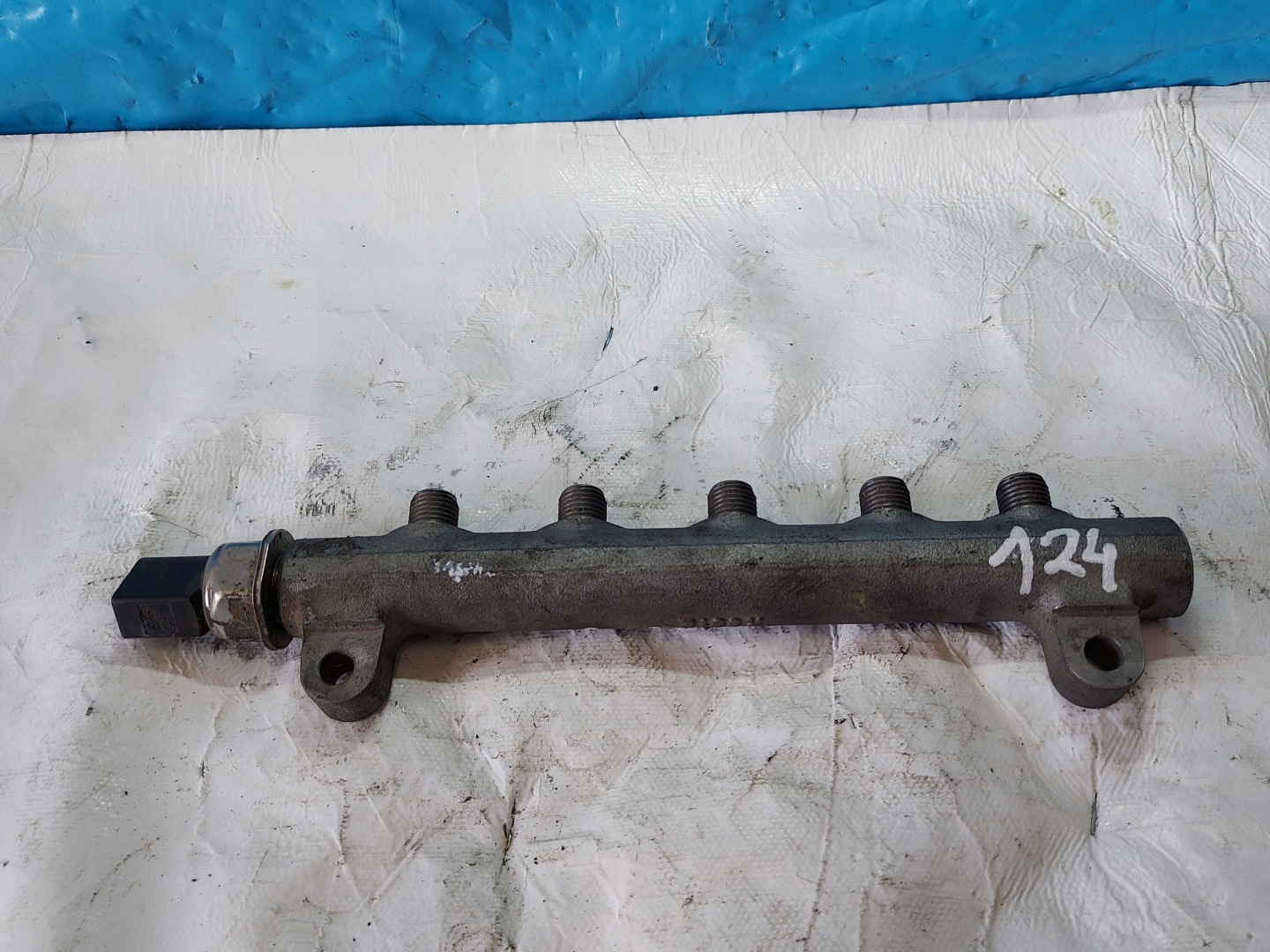 Rampe injection OPEL ANTARA 2.2 CDTI 9307Z528A